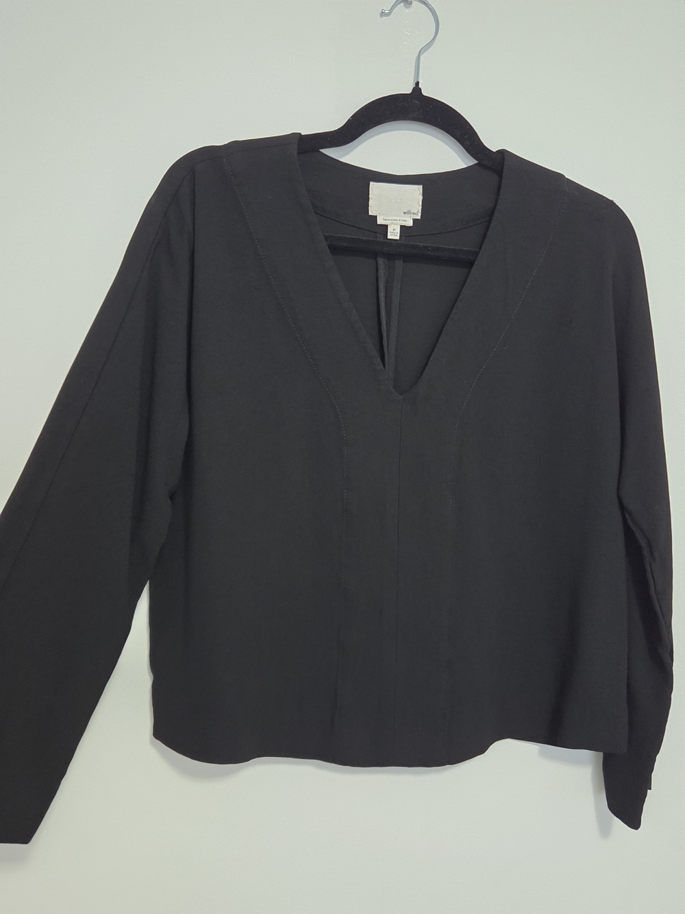 Wilfred Black V-Neck Long Sleeve Blouse Aritzia Le Fou